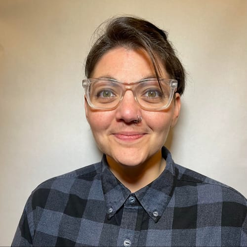 Headshot of Suz Cuellar, LCSW