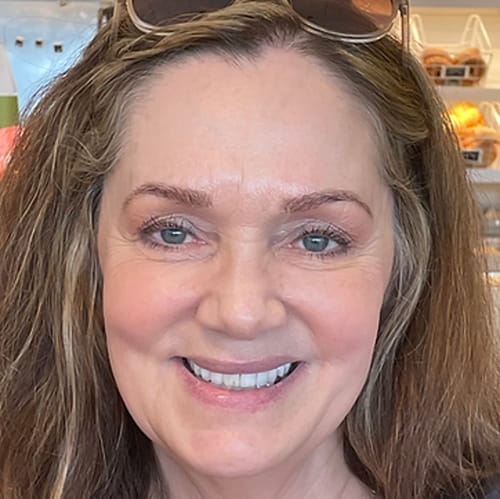 Headshot of Deborah Vaughn, LPCMHSP
