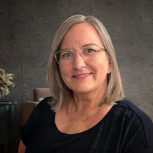 Headshot of Tami Lybeck-Garner, LPC