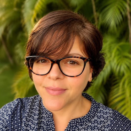 Headshot of Maria Collar, LMHC