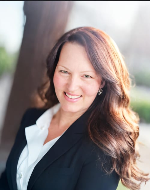 Headshot of Melanie Swencki, LCSW_OUT_OF_STATE