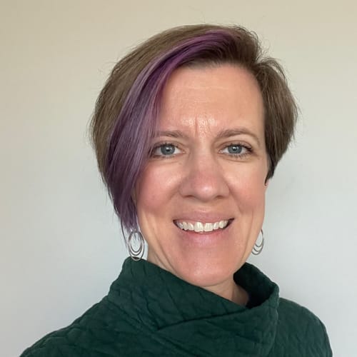 Headshot of Lyla Vinklarek, LPC