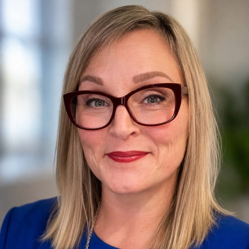 Headshot of Amy Winters, LCMHC