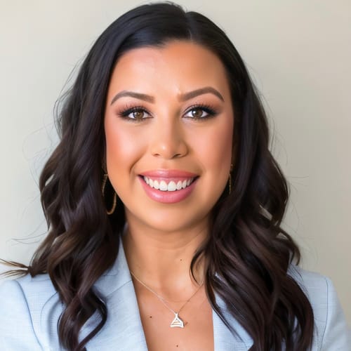 Headshot of Heidy Sanchez, LCSW