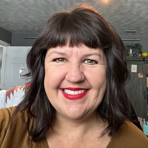 Headshot of Bonnie Haack, LPCMH