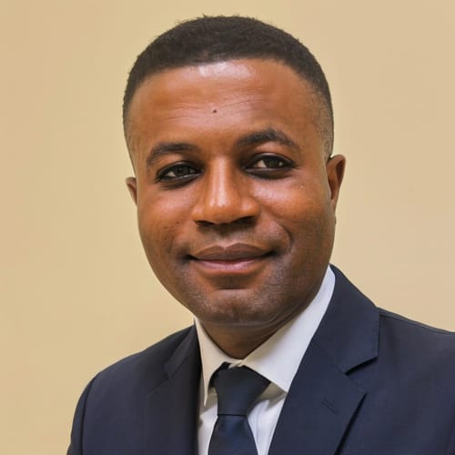 Headshot of Fred Darkwa, NP