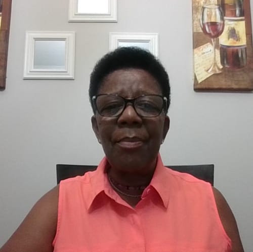 Headshot of Eunice Banks, LCSW