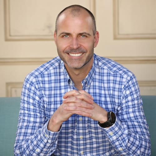 Headshot of Matt McNutt, LMFT