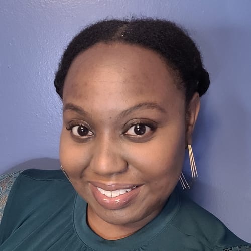 Headshot of Yanieke Gayle, LMHC_OUT_OF_STATE