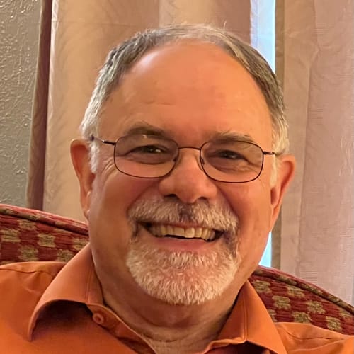 Headshot of Roger Doss, LPC