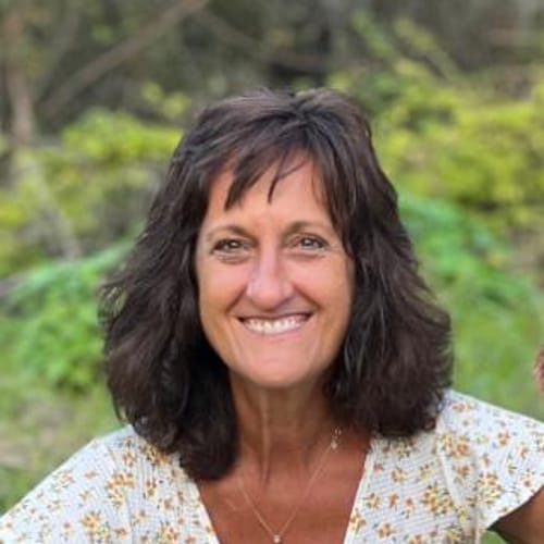 Headshot of Lisa Longo, LMHC