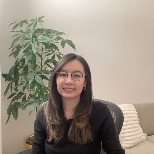 Headshot of Nancy Ng, CP
