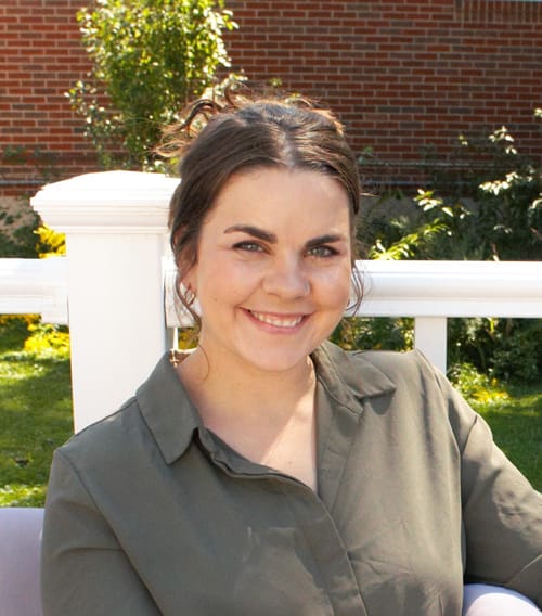 Headshot of Danielle Walters, LCAT
