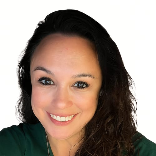 Headshot of Stacey Hernandez, LPC