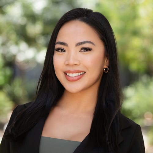 Headshot of Angela Baluyot, APRN_CNP
