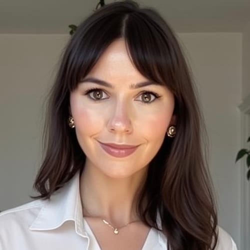 Headshot of Alexandra Xifaras, LCAT