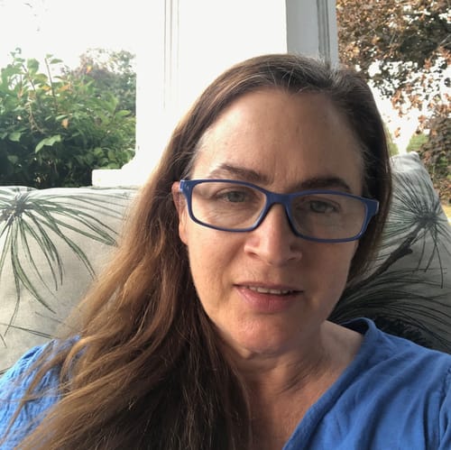 Headshot of Sheila McCarthy-Loatman, LCSW