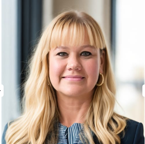Headshot of Amber Woodson, LPC