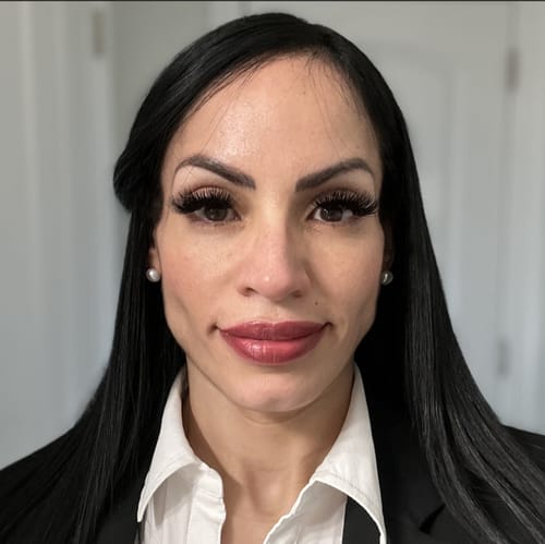 Headshot of Jisselle Assad, APRN