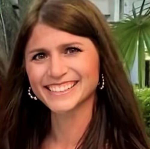 Headshot of Ashley Elsaesser, LMHC_OUT_OF_STATE
