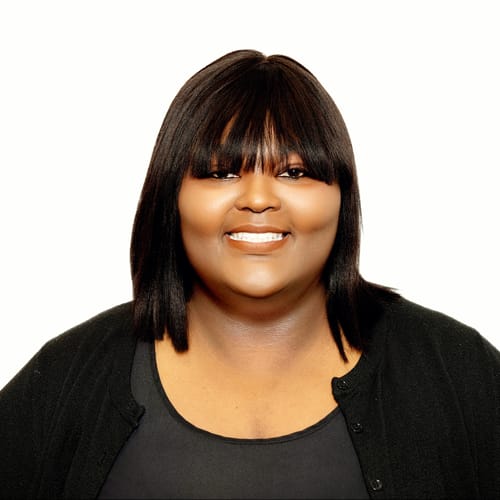 Headshot of Tina Ephraim, LMFT