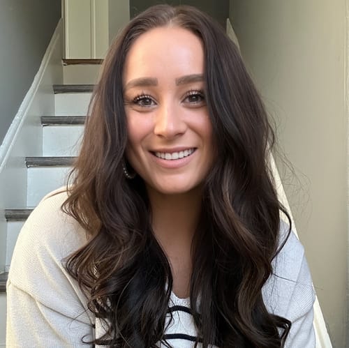 Headshot of Kaleigh Mackay, LCSW_OUT_OF_STATE