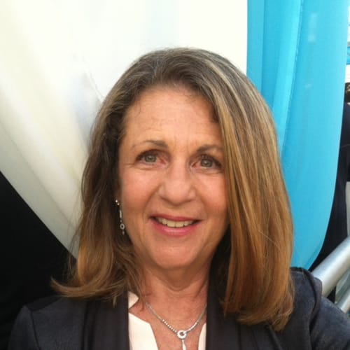 Headshot of Gwen Barry, LMFT