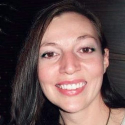 Headshot of Claire Davis, LPC