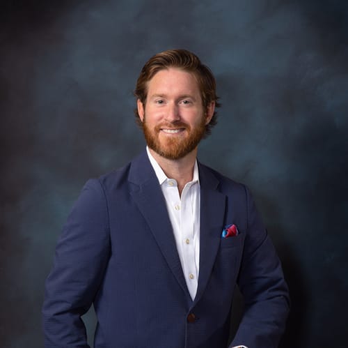 Headshot of Ian Bolland, LCPC