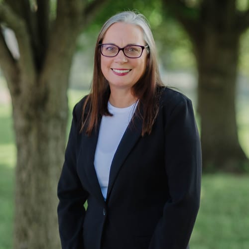 Headshot of Mindy Battles, LISW_S