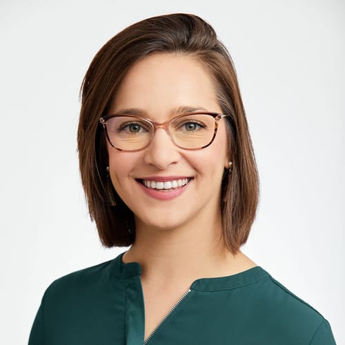 Headshot of Elizabeth Collison, CP