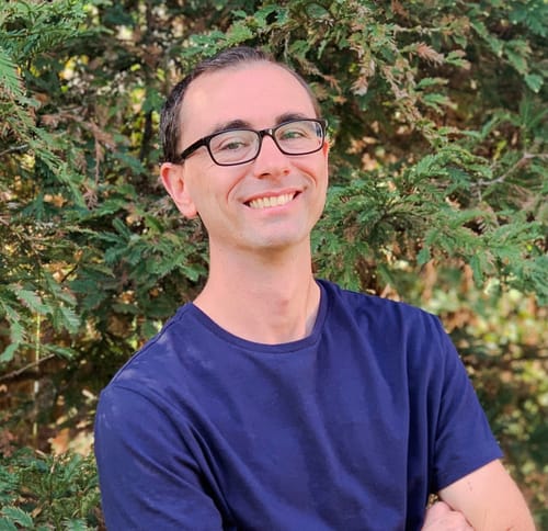 Headshot of Andrew Newhouse, LMFT