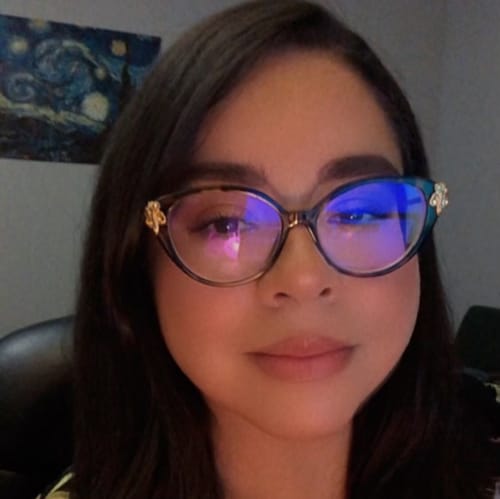 Headshot of Ana Reyes, LPC