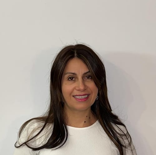 Headshot of Yolanda Molina, LMHC