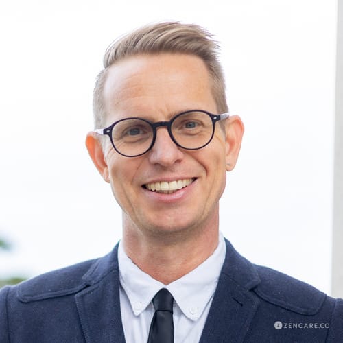 Headshot of Jon-David Settell, LCSW