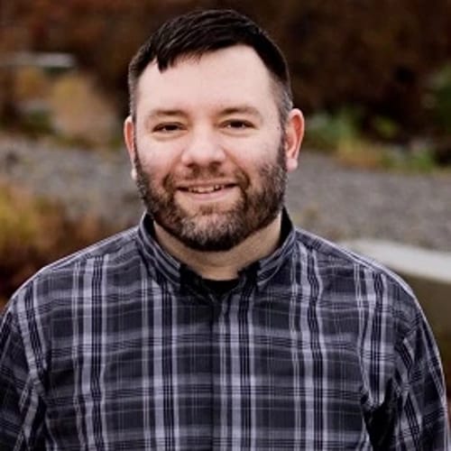 Headshot of Tim Raymond, LICSW