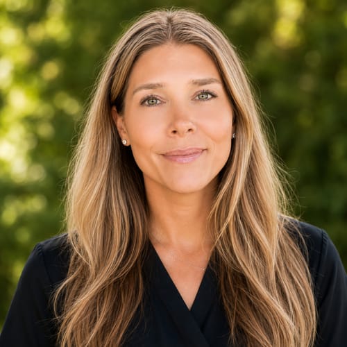 Headshot of Kimberle Gamble, LMFT