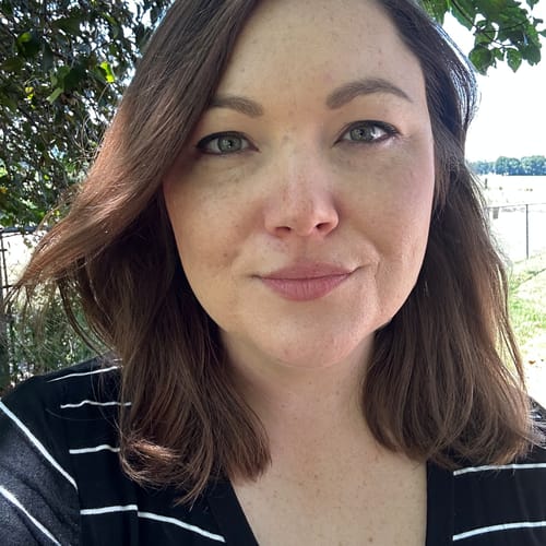 Headshot of Ashlee Cochran, LPC
