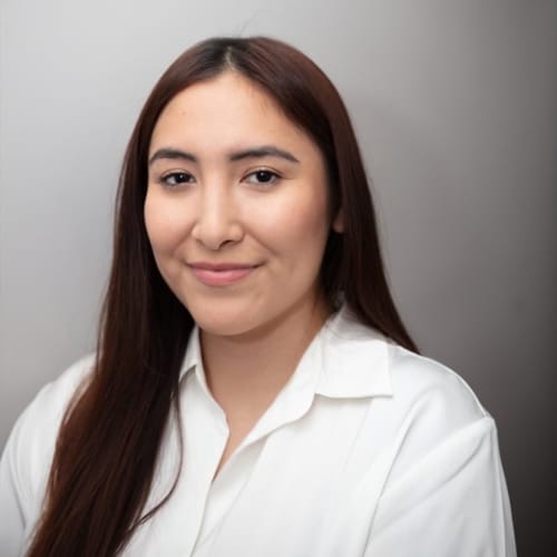 Headshot of Raquel Rado, LCSW