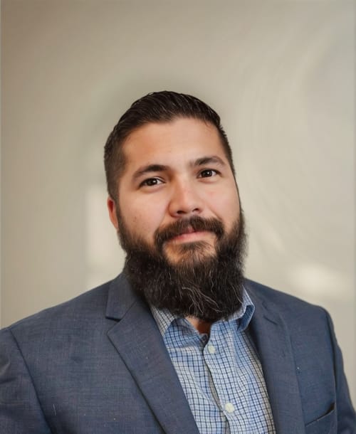 Headshot of John Tristan Salinas, LPC