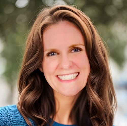 Headshot of Wendy Sloan, LPC