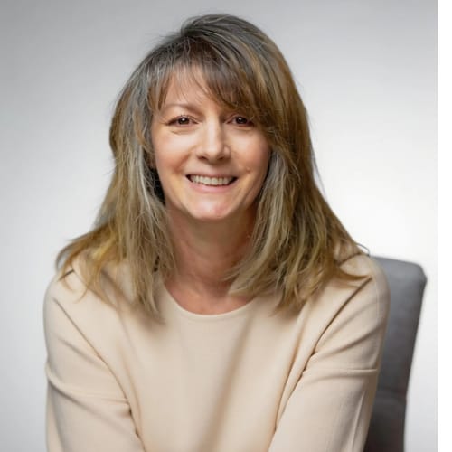 Headshot of Sue Woolf, LCSW