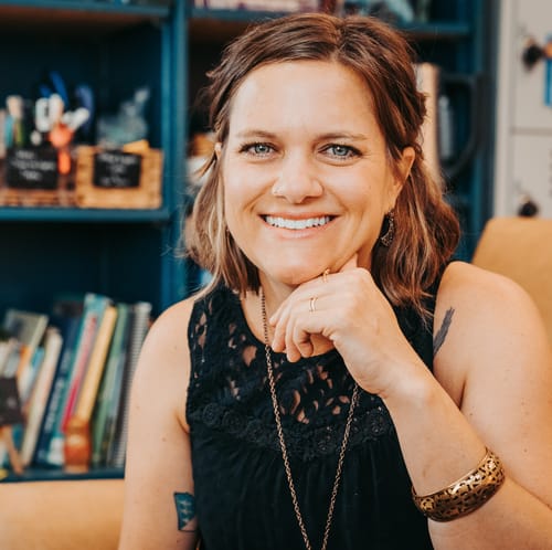 Headshot of Dominique Begnaud, LCPC