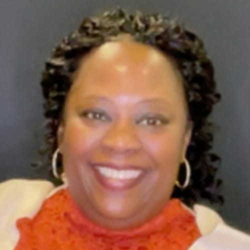 Headshot of Zeondra Richardson, LICSW