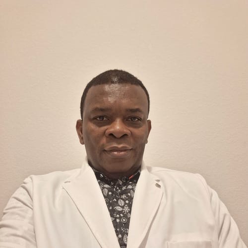 Headshot of Jonathan Kadiri, APN