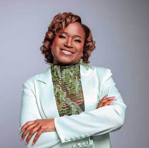 Headshot of Quiana Sydnor, LPC