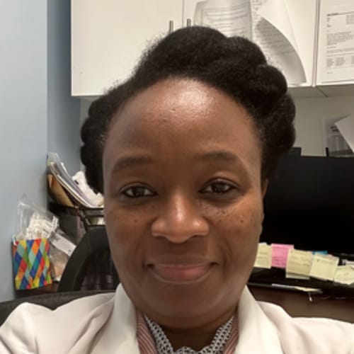 Headshot of Rose Mery Estinvil, APRN