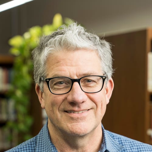 Headshot of Thomas DeHorn, LMHC
