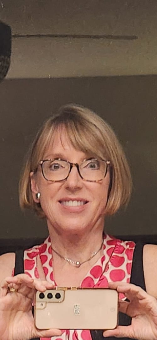 Headshot of Lori Collins, LCSW