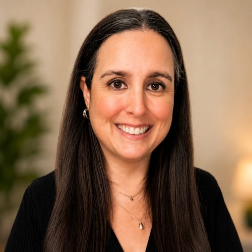 Headshot of Sabrina Bain, LMHC